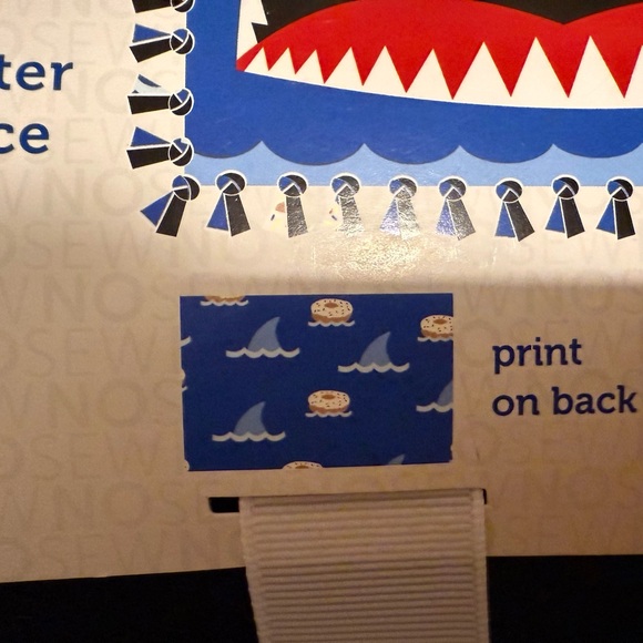 NTW No Sew Shark Fleece Tie Blanket - Picture 3 of 4